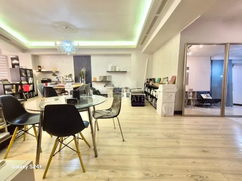 Spacious 3-Bedroom Apartment in Bucharest's Herastrau District - Image 5