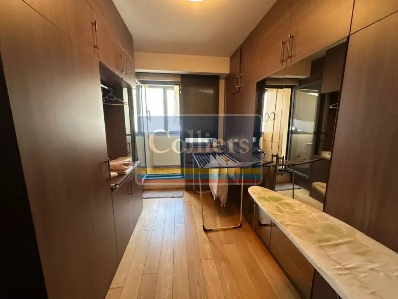 Spacious 5BR Apartment with Garage - Belgrade, Serbia - Image 1