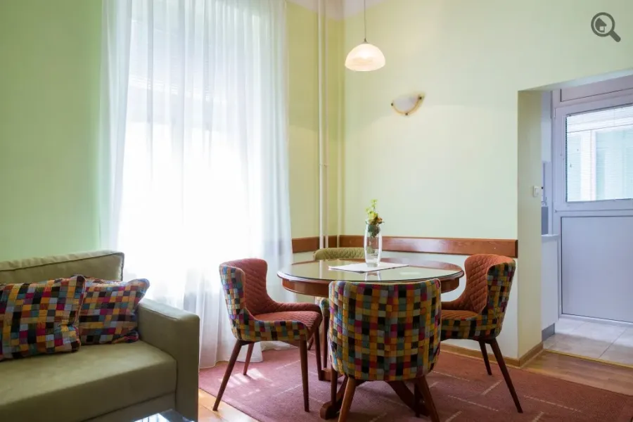 Charming 2-Bedroom Apartment in Belgrade's Obilic Promenade - Image 5
