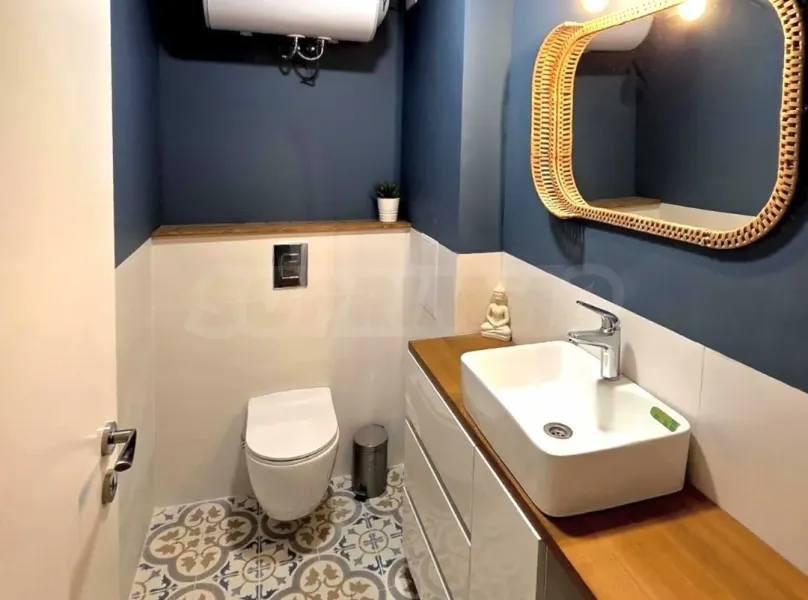 Stylish 3-Bedroom Apartment Near The Mall, Fully Furnished for Rent - Image 3