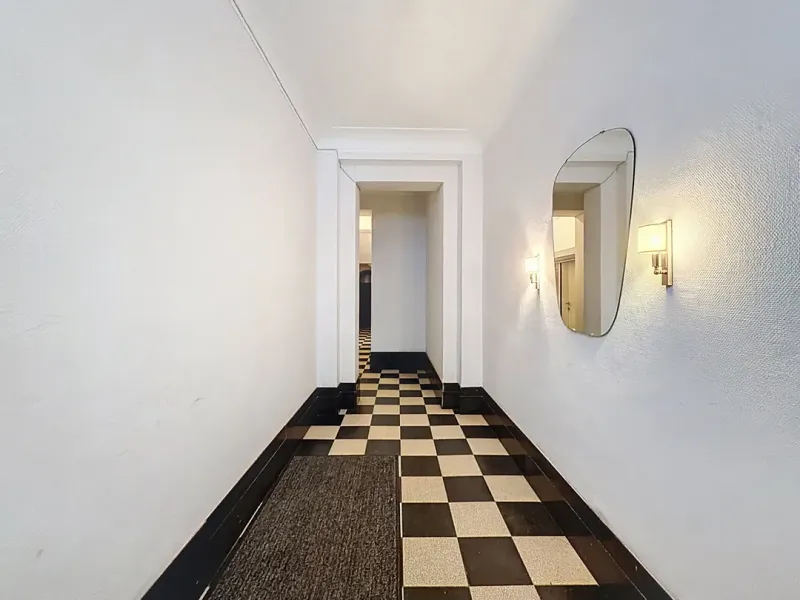 Art Deco Apartment with Heritage Charm – 126m² – Ixelles - Image 1