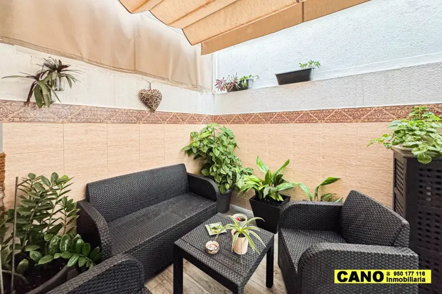 Spacious Triplex in Aguadulce with Pool & Stunning Sea Views - Image 2