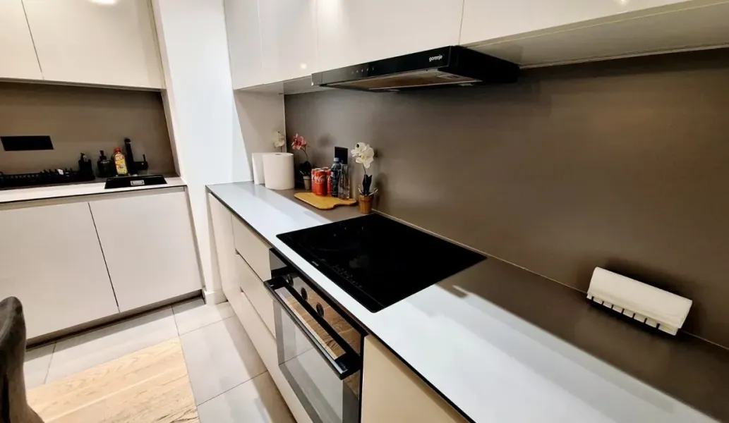 Spacious 2-Bedroom Apartment with Garage in Belgrade's BW Metropolitan - Image 5