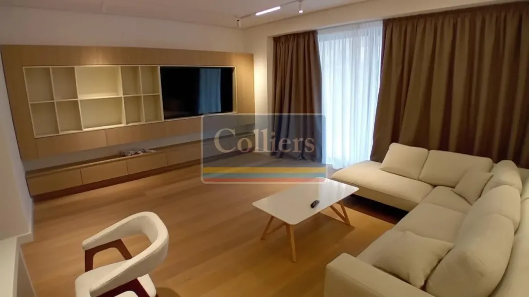 Spacious, Sunny Two-Bedroom Apartment in Belgrade's Heart - Image 3