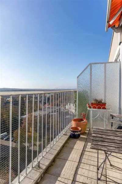 Uccle Center Apartment with Terraces & Breathtaking Brussels Views - Image 3