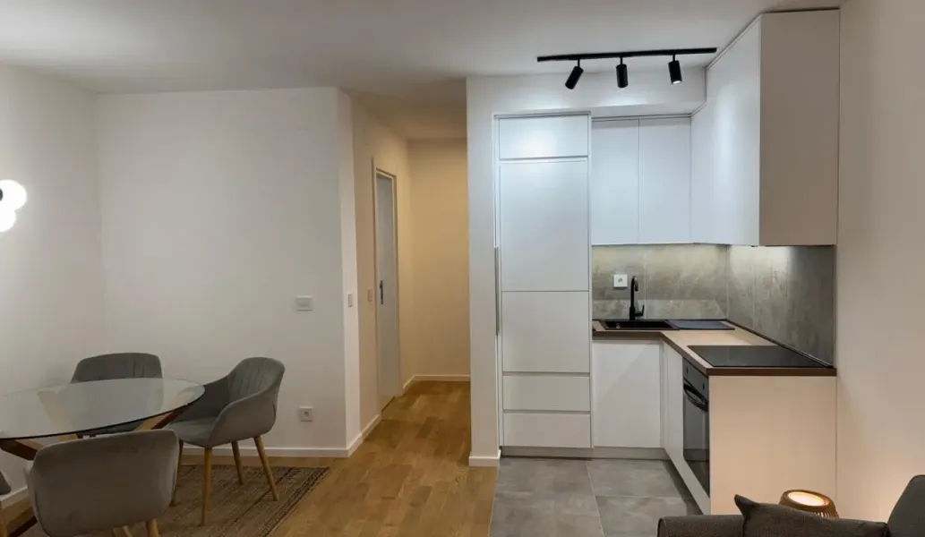 Fully furnished 2-bedroom apartment with garage in Belgrade, RS. - Image 4