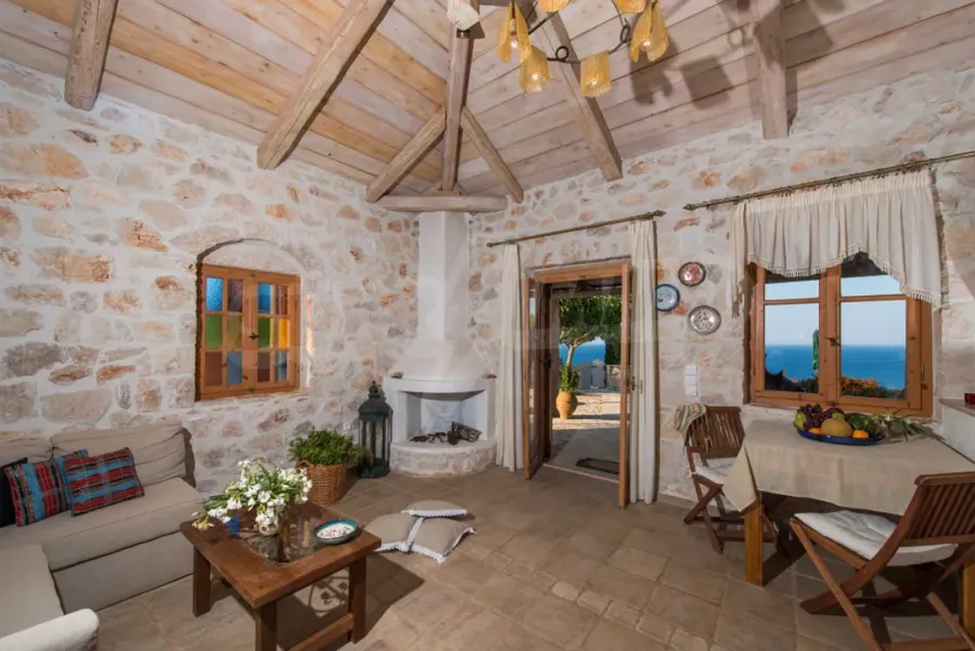 Luxury Zakynthos Estate: 6 Villas, Beachfront Paradise - Image 5