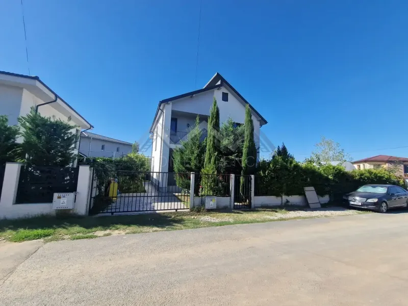 Modern 3BR House in Tunari - Ideal for Families & Offices - Image 1