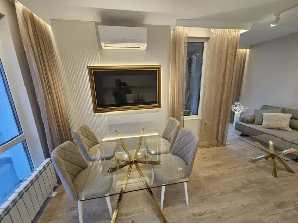 Spacious, Fully Furnished 3-Bedroom Apartment in Malyina Doline - Image 1