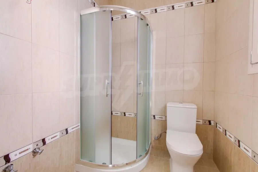 Spacious Villa in Kallithea with Pool and Multiple Amenities - Image 1