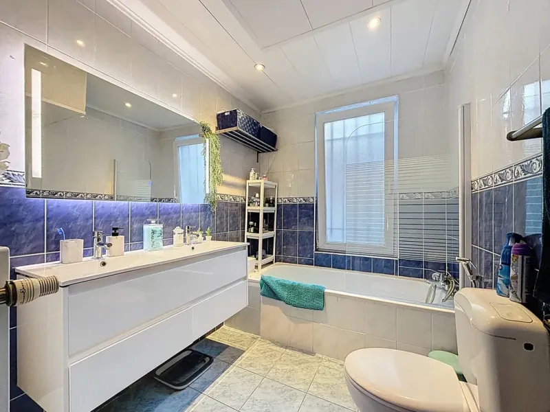 Spacious Fully Furnished Family Home in Sought-After Jette Location - Image 1