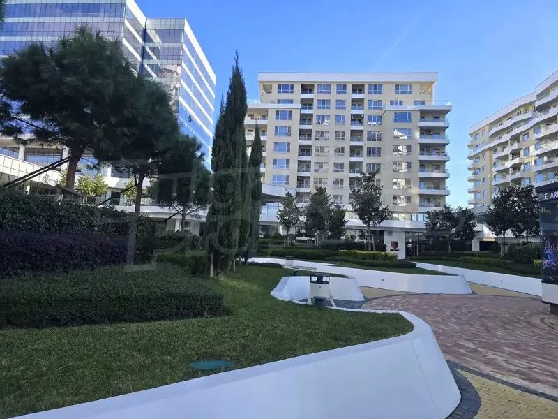 Spacious One-Bedroom Apartment in Central Park, Burgas – New Home! - Image 4