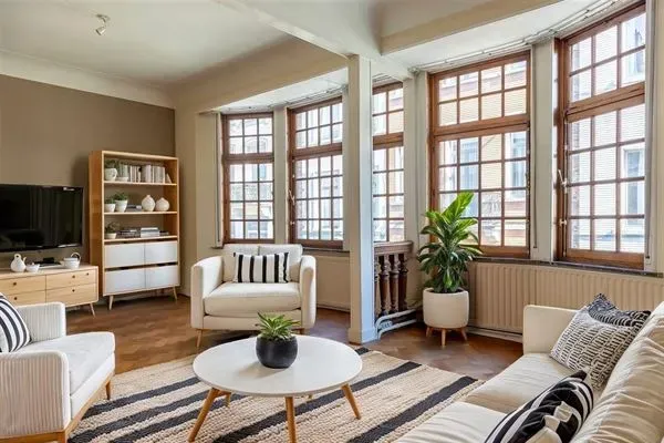 Elegant 1923 Mansion Behind Town Hall with Stunning Terrace - Image 5