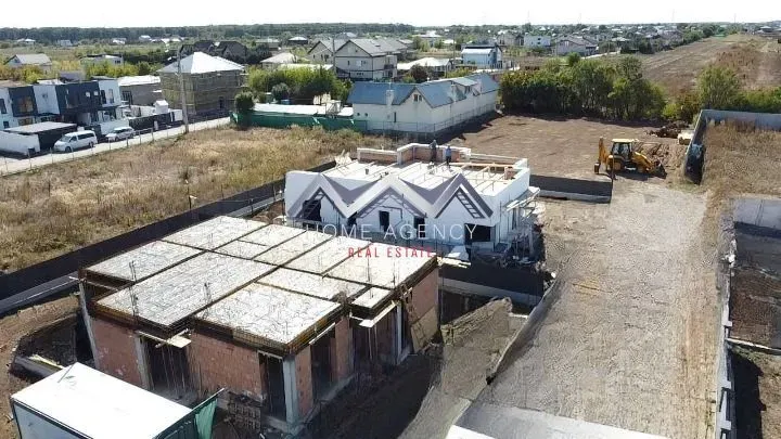 Spacious House with Land in Balotești - 3 Bedrooms, 2 Bathrooms - Image 5