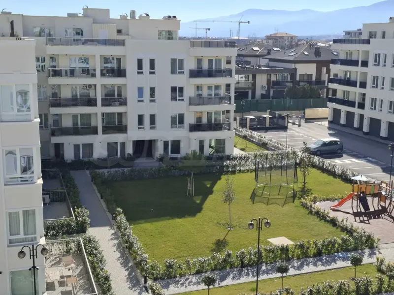 Spacious 2-Bedroom Apartment in Plovdiv Hills - Image 1
