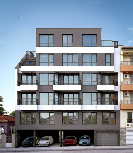 Modern 3-Bedroom Apartment in Varna City Center - Image 1