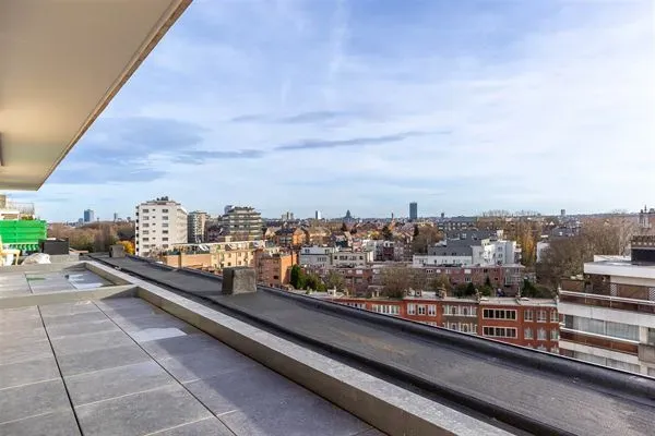 Exceptional City View Penthouse with Terrace in Sint-Jans-Molenbeek - Image 1