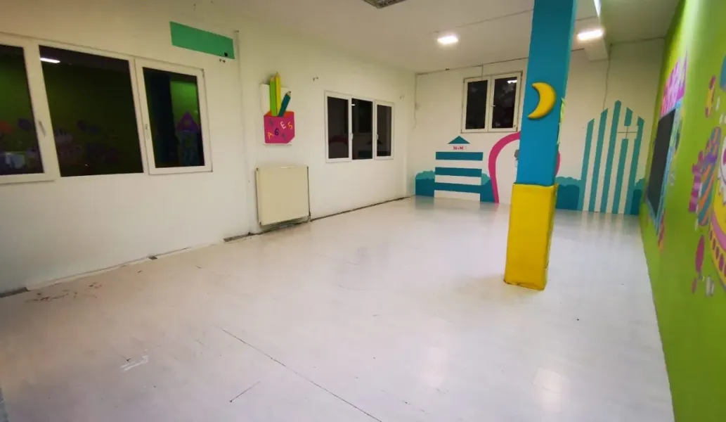 Spacious 10-Bedroom House in Belgrade, Near Medaković Church - Image 5