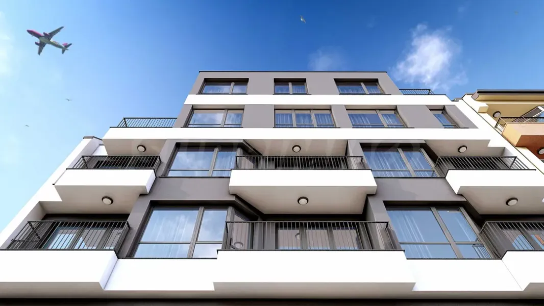 Modern 3-Bedroom Apartment in Varna City Center - Image 2