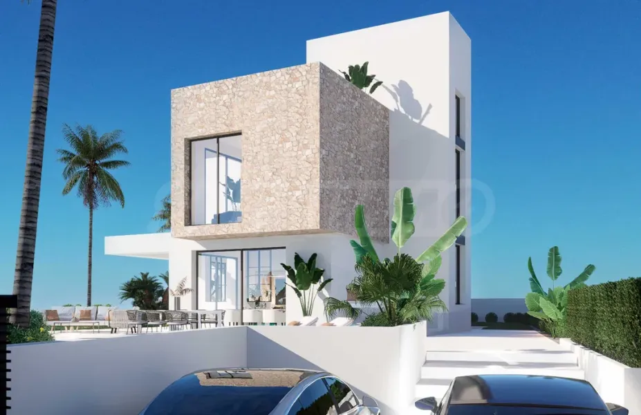 Spacious 3-Bed Villa Near Benidorm Beach - Image 2