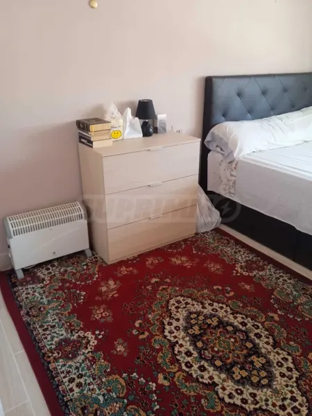 Spacious 3-Bedroom Fully Furnished Apartment in Almansa, Spain - Image 4