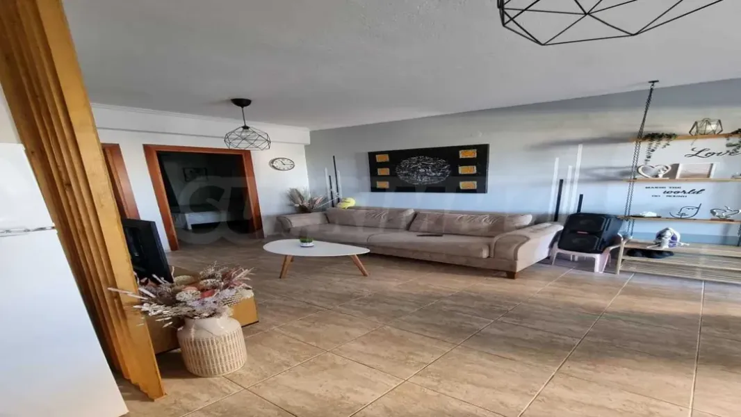 Spacious 2-Bedroom Apartment in Kallithea, Greece - Beachfront Living - Image 3