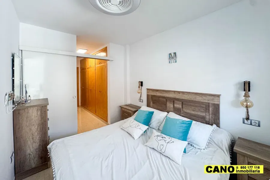 Spacious 2-Bedroom Apartment with Pool & Garage in La Envía Golf - Image 4