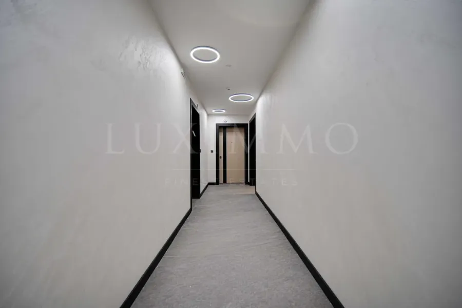 Spacious Two-Bedroom Apartment with Mountain Views in Sofia - Image 4