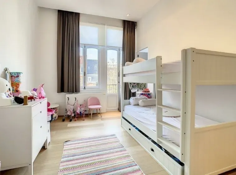 Exceptional Mansion with Royal Gardens – 5 Bedrooms – Brussels - Image 1