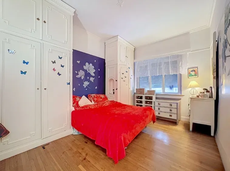 Spacious 2-Bedroom Apartment with Balcony in Brussels – Perfect Location - Image 5