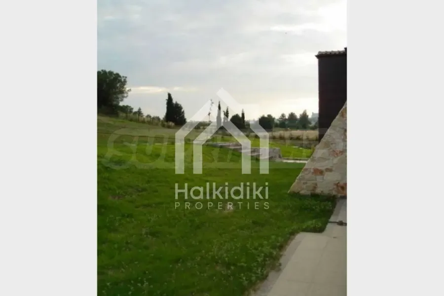 Spacious House with Private Pool in Beautiful Kallithea, Halkidiki - Image 3