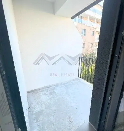 Stylish 2-Room Apartment in Otopeni City Center - New! - Image 5