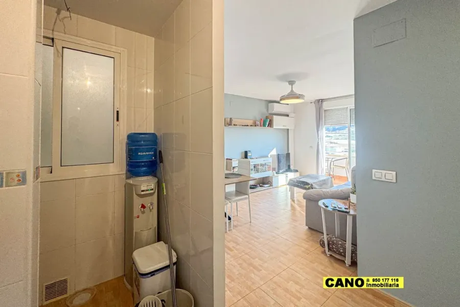 Spacious 3-Bedroom Apartment with Sea & Mountain Views in Vícar - Image 4