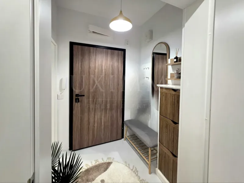 Stylish Designer Apartment in Sofia's Malinova Dolina District - Image 5