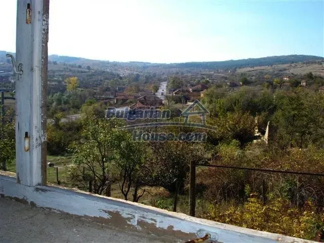 Spacious Rural House with Garden and Stunning Panoramic Views - Image 1