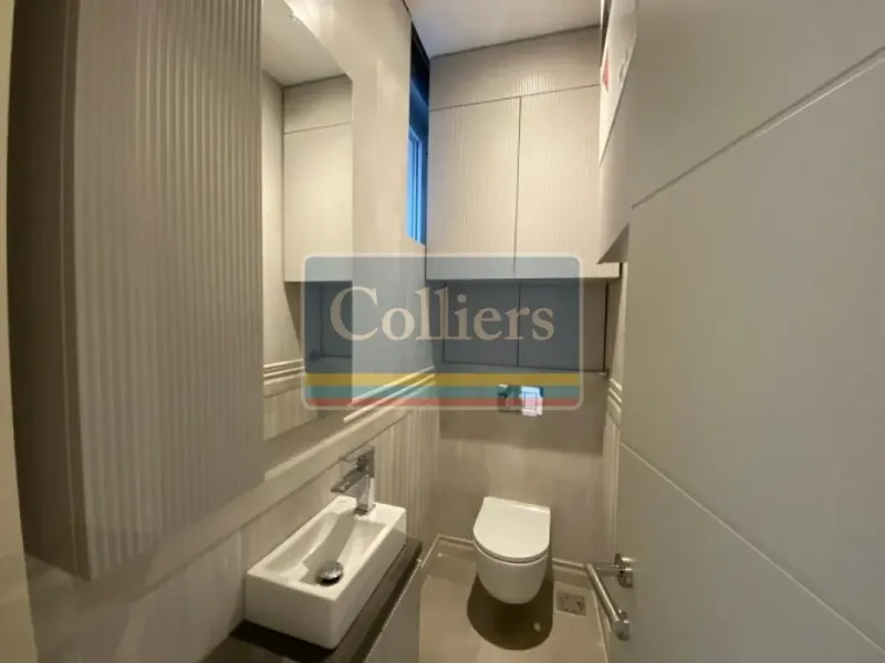 Spacious 4-Bedroom Apartment with Terrace in Belgrade, RS - Image 1