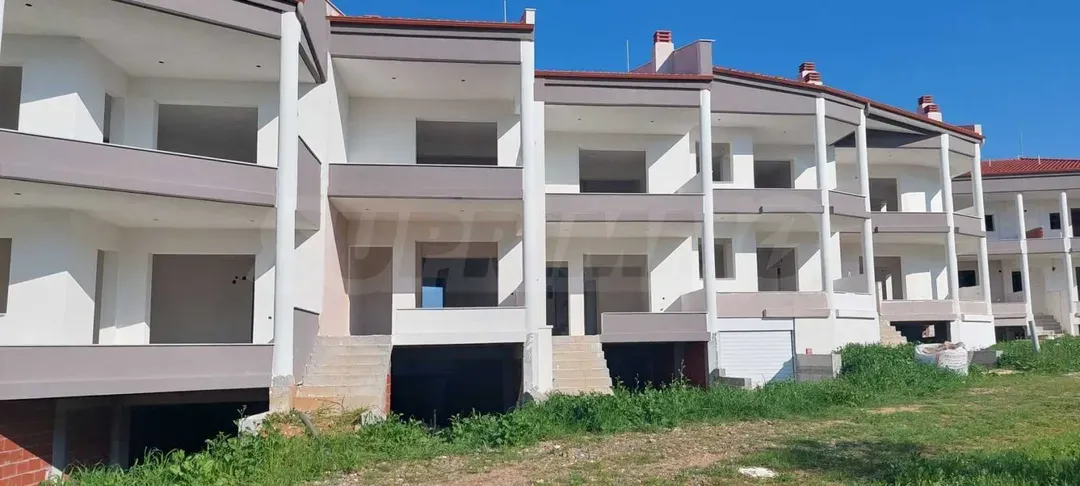 Spacious Four-Bedroom House in Nea Moudania, Close to the Sea - Image 2