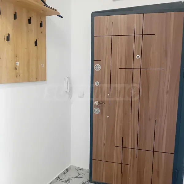 Spacious 2-Bedroom Apartment in Burgas, Bulgaria - Image 2