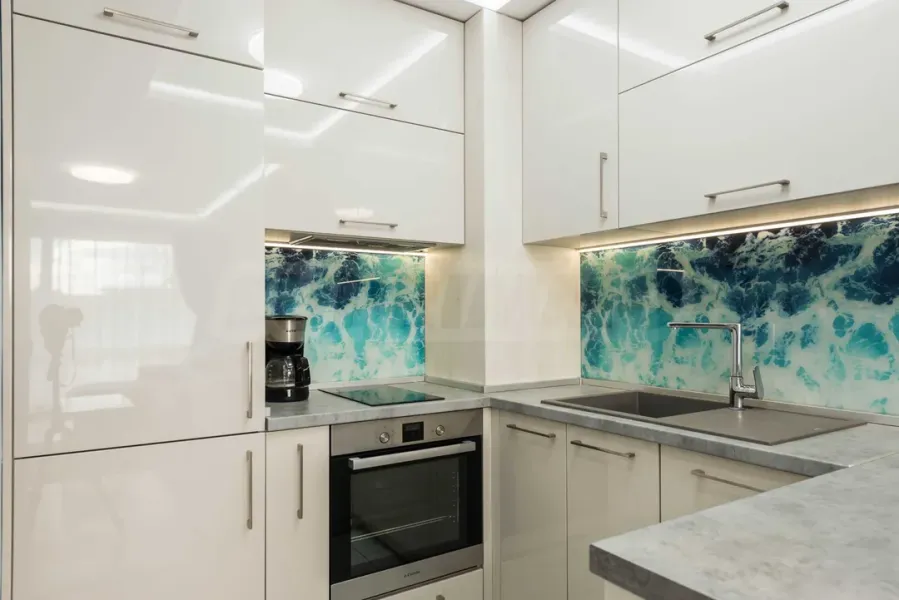 Stylish Varna Apartment Near the Sea - Furnished - Image 5