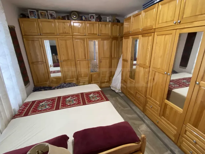 Fully Furnished Apartment with Danube River Views - Image 3