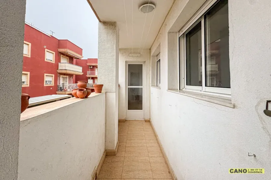 Spacious 2-Bedroom Apartment with Terrace and Garage in Huércal de Almería - Image 2