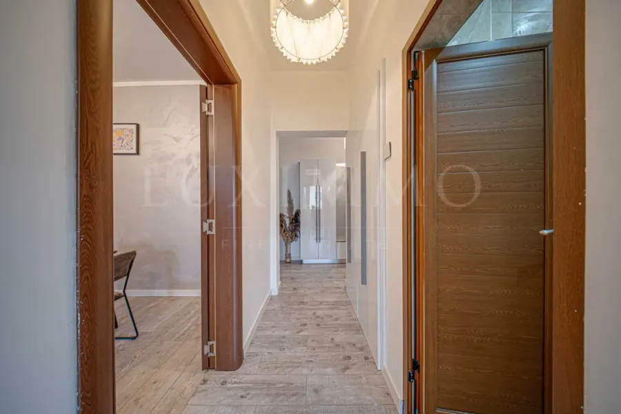 Stylish Apartment in Sofia Center, Near National Palace of Culture - Image 3