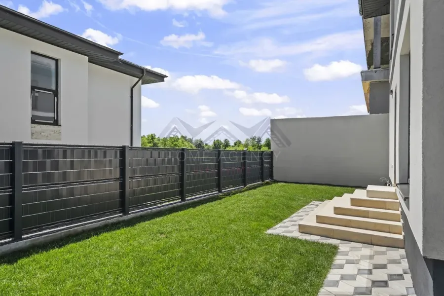 Modern Family House Near Lake Corbeanca – 2025 - Image 1