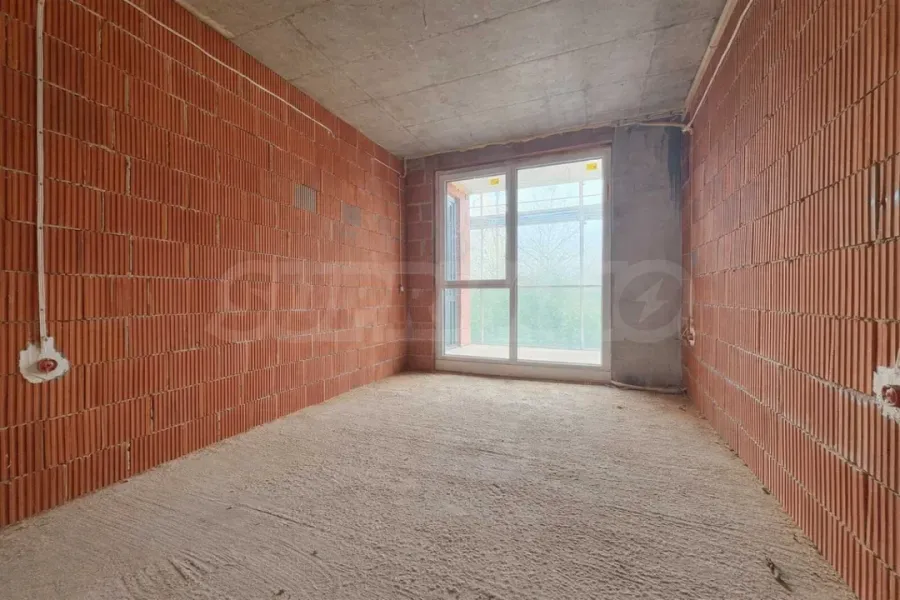 Spacious Apartment in New Complex, Plovdiv, Bulgaria - Image 1