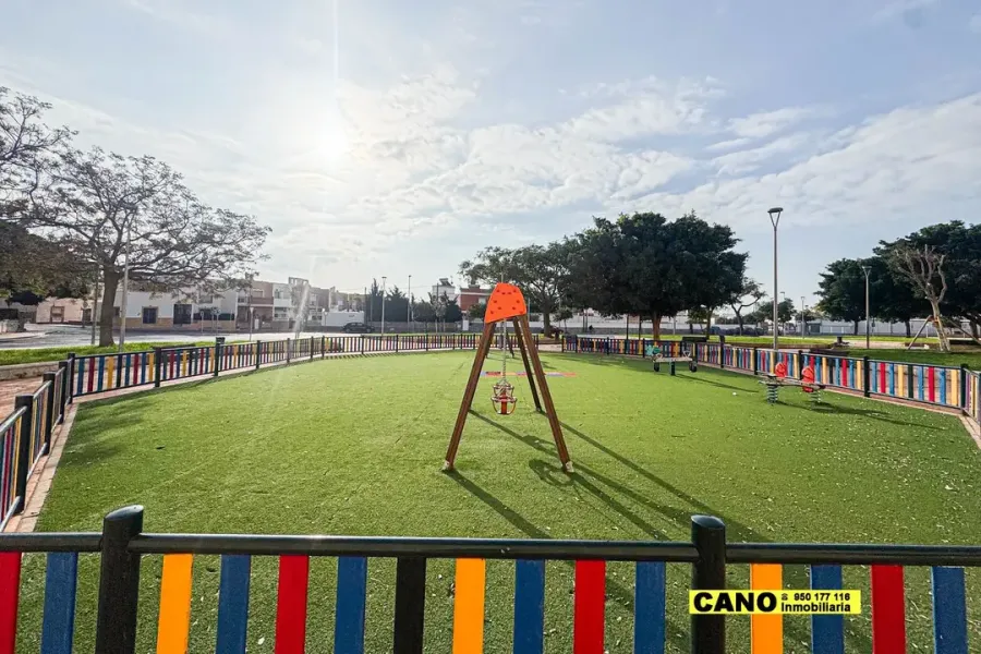 Bright 1-Bedroom Apartment with Garage in Almería, Spain (2008) - Image 2