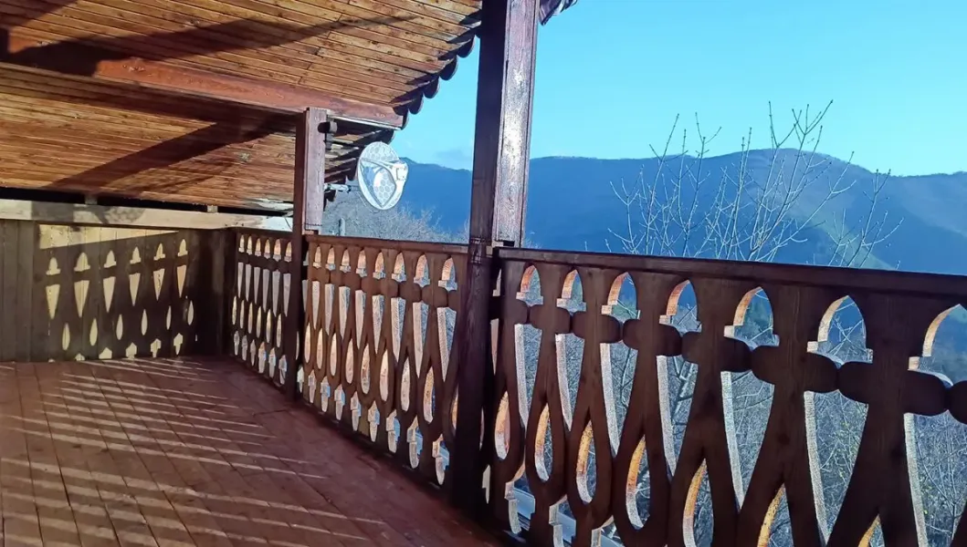 Panoramic Villa with Garage – Stunning Sofia Views - Image 3