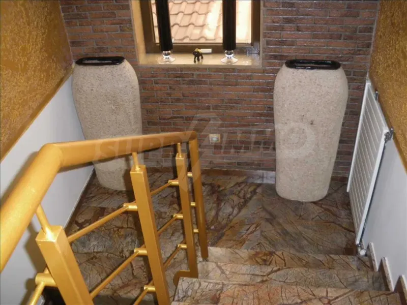 Spacious Fully Furnished Villa with Garden Near Thessaloniki, Greece - Image 4