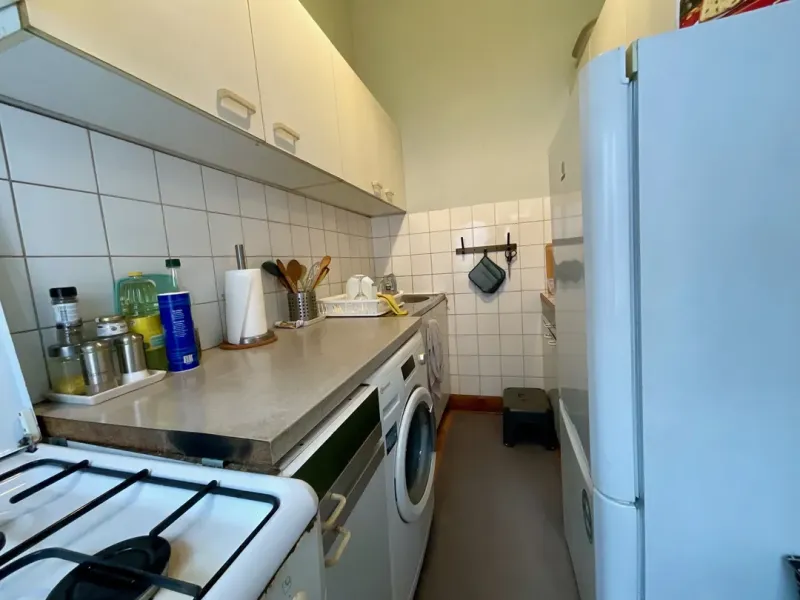 Schaarbeek Investment Property: Spacious Apartment Block with Rental Income - Image 4