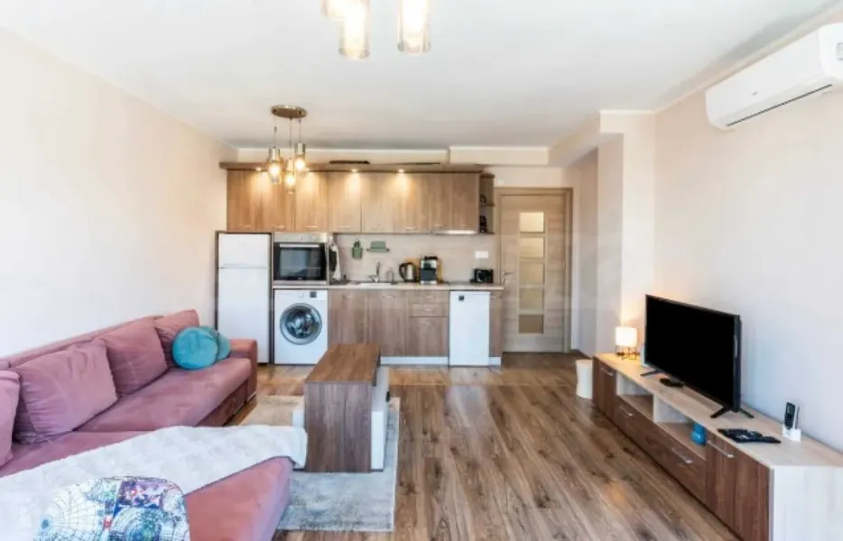 Spacious, Fully Furnished Apartment Near Bunardzhik Park, Plovdiv - Image 5