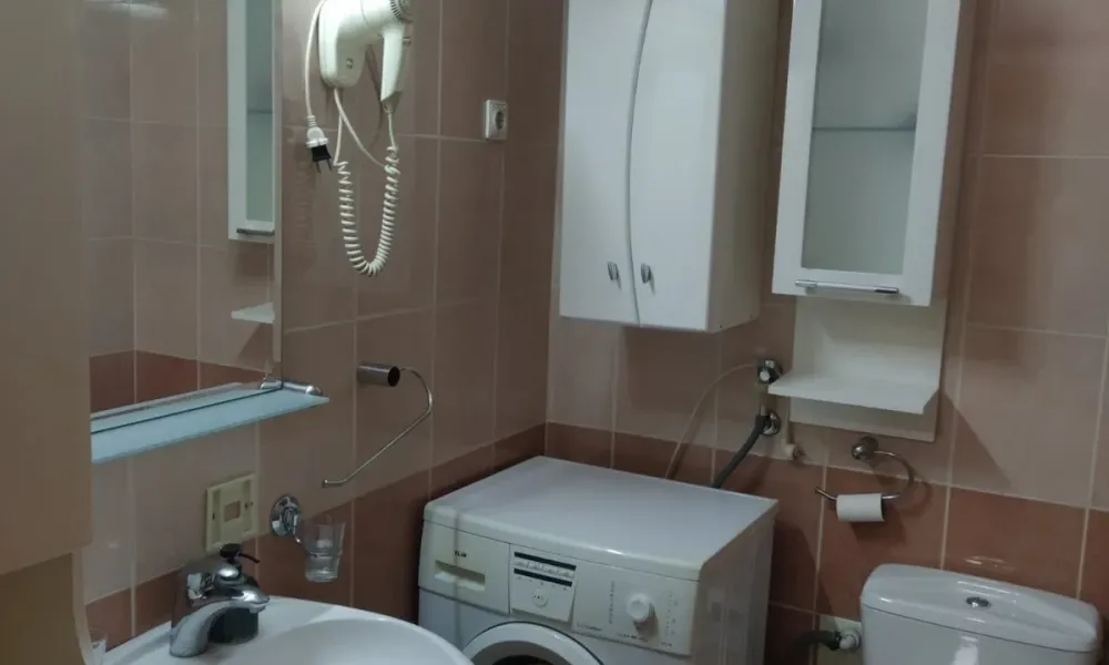 Fully Furnished 2 Bedroom Apartment for Rent in Vračar, Belgrade - Image 5